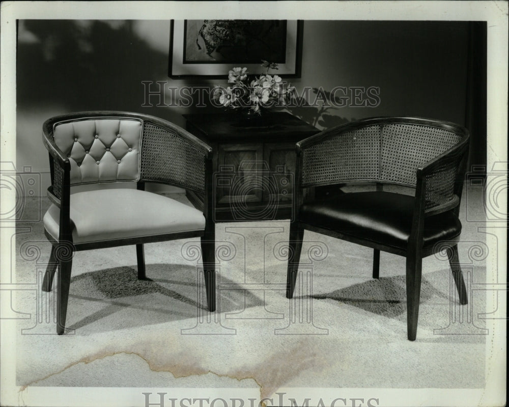 1967 Press Photo Wood Frame Side Chairs Italian - RRW56613 - Historic Images