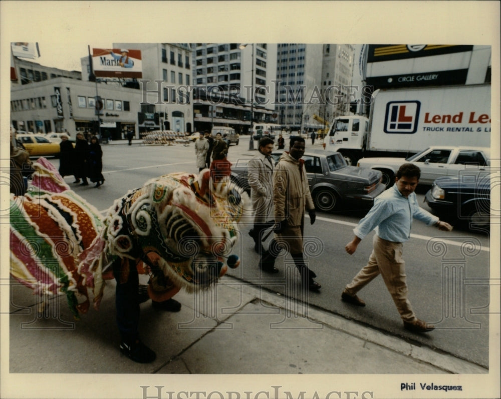 1992 Press Photo Lion Chinese New Year Chinatown - RRW56827 - Historic Images