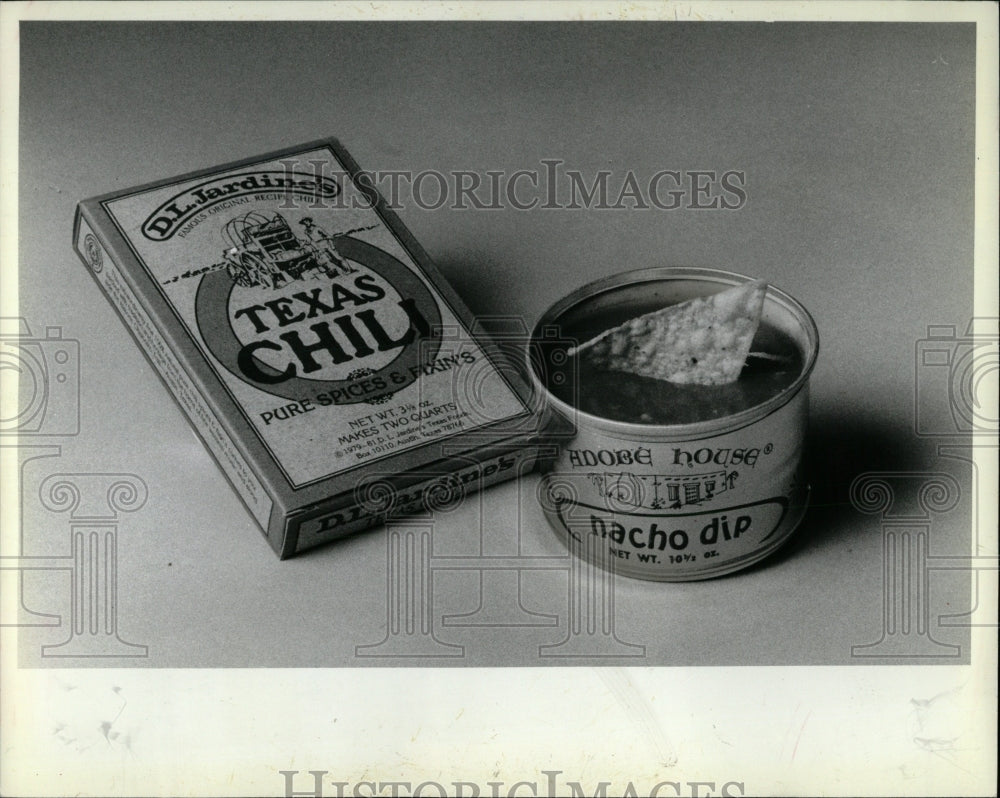 1982 Press Photo Texas Chili Seasonings Masa Flour - RRW56837 - Historic Images