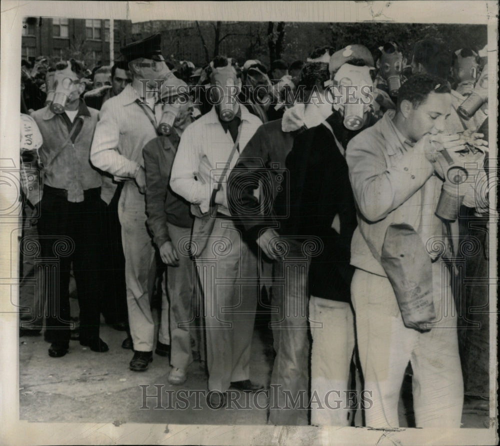 1954 Press Photo UAW-CIO Members Members Strike Kohler - RRW57053 - Historic Images