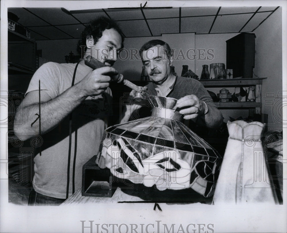 1979 Press Photo Decorative Home Windows Stained Glass - RRW57247 - Historic Images