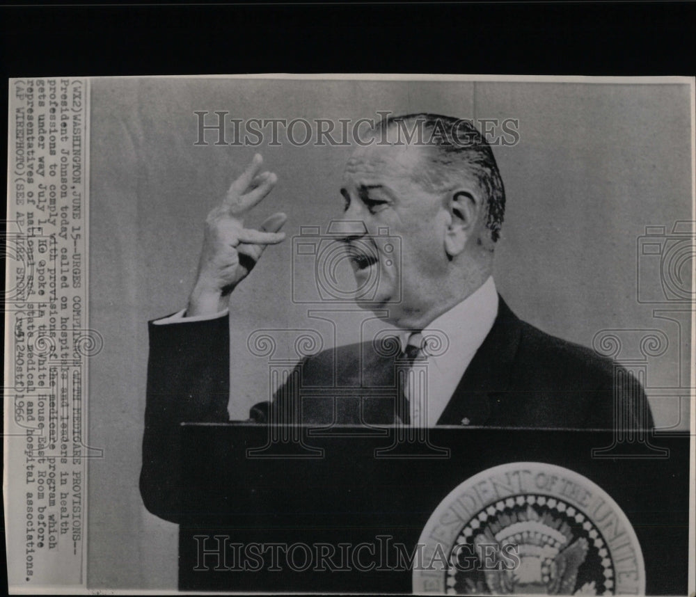 1966 Press Photo Leader Urge Complailnce Medicare Johns - RRW57475 - Historic Images