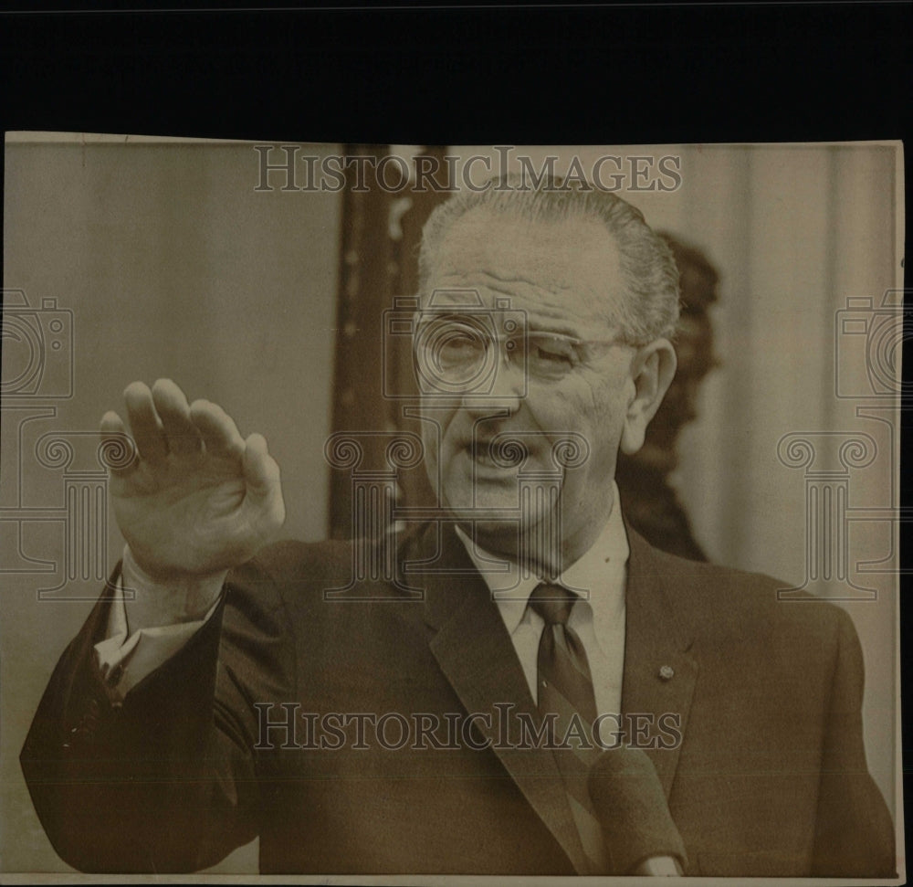 1967 Press Photo President White House Speak - RRW57501 - Historic Images