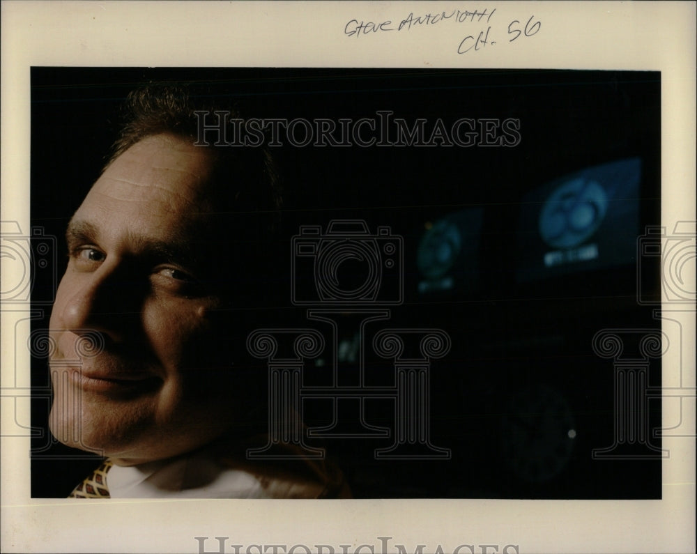 1996 Press Photo Steve Antoniotti Television executive - RRW57767 - Historic Images