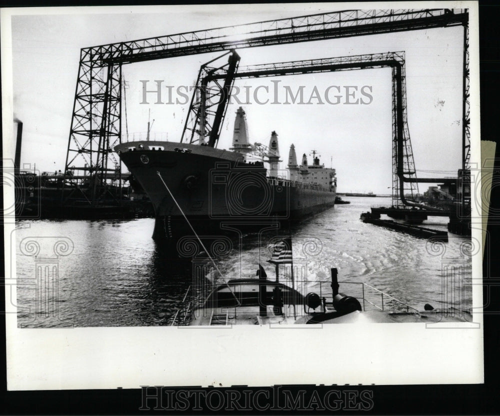 1984 Press Photo Detroit Rouge Terminal Shipping Port - RRW57963 - Historic Images