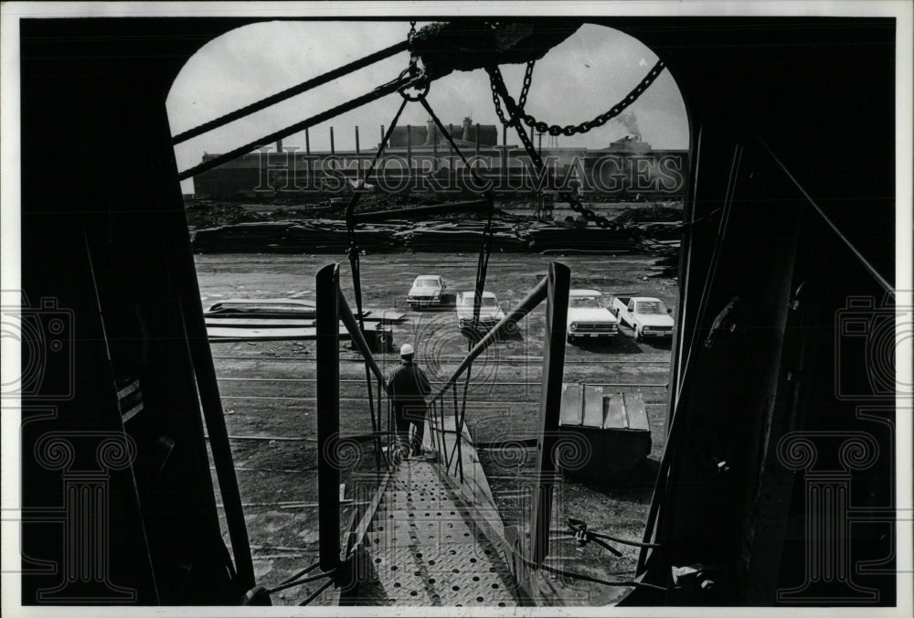 1981 Press Photo Shipping Detroit - RRW57981 - Historic Images