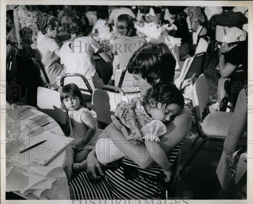 1971 Press Photo Children Candid LaLache League Panel - RRW58181 - Historic Images