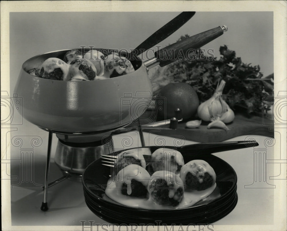 1969 Press Photo Coriander cinnamon lamb meatballs nut - RRW58239 - Historic Images
