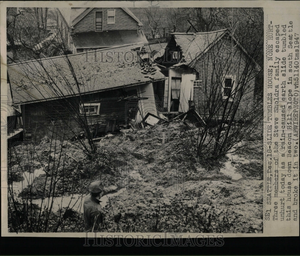 1947 Press Photo Steve Sholdra Family Member Slide Tumb - RRW58379 - Historic Images