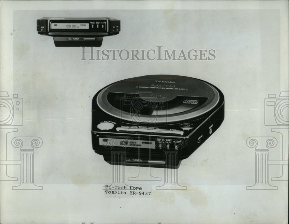 1987 Press Photo Toshiba XR-9437 portable CD player - RRW58871 - Historic Images