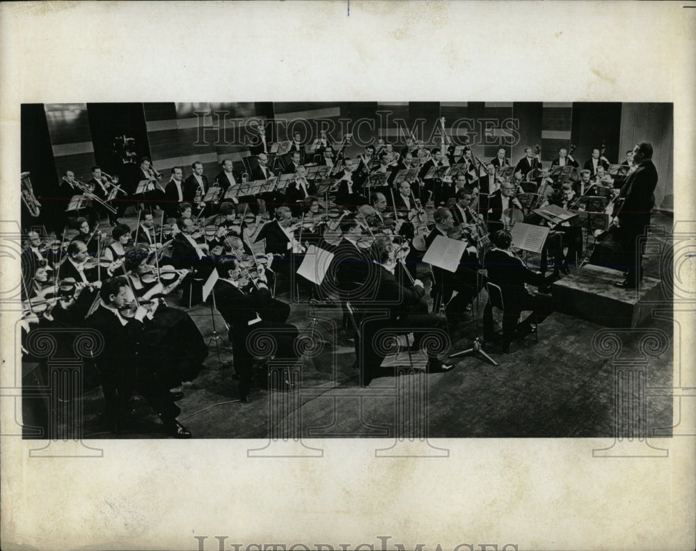 1971 Press Photo Budapest Symphony Orchestra Chicago - RRW59099 - Historic Images