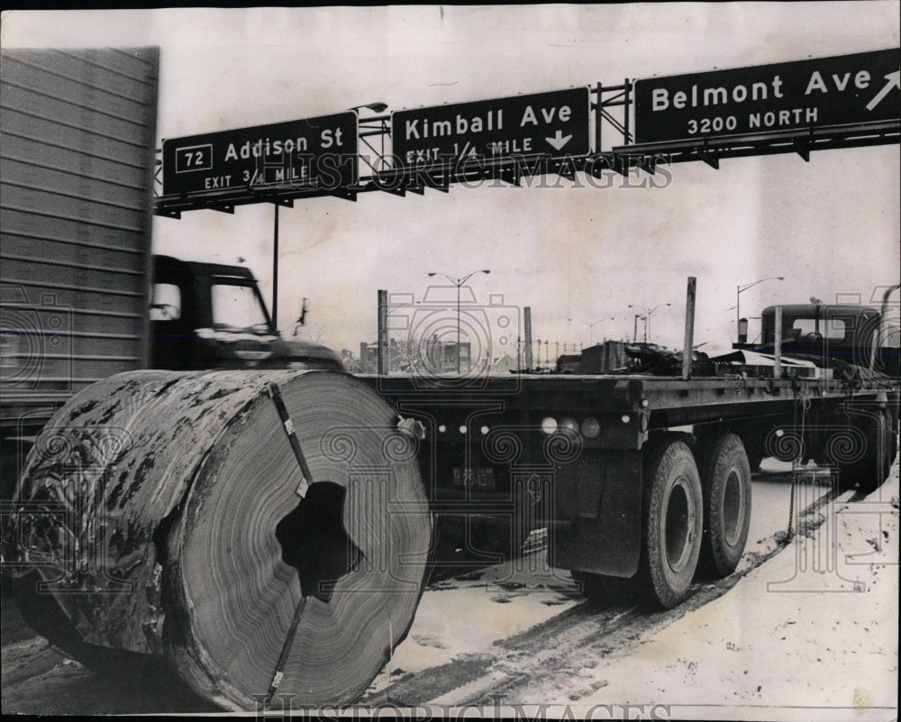 1967 Press Photo Kennedy Steel Roll Delays Traffic Fell - RRW59421 - Historic Images