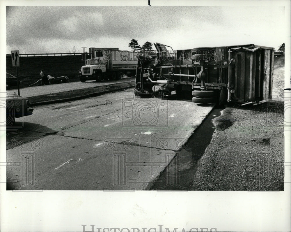 1978 Press Photo ACCIDENT TRUCK COLLISION ILLINOIS - RRW59791 - Historic Images