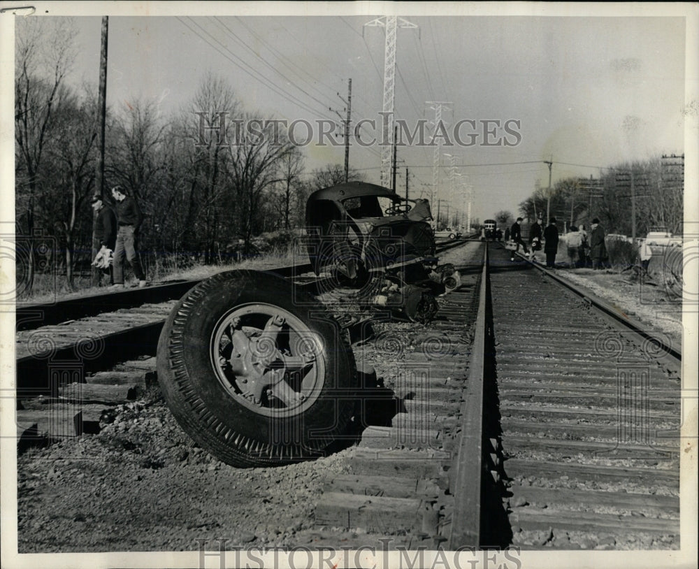 1963 Press Photo Wrecked cab truck remains on track - RRW59873 - Historic Images