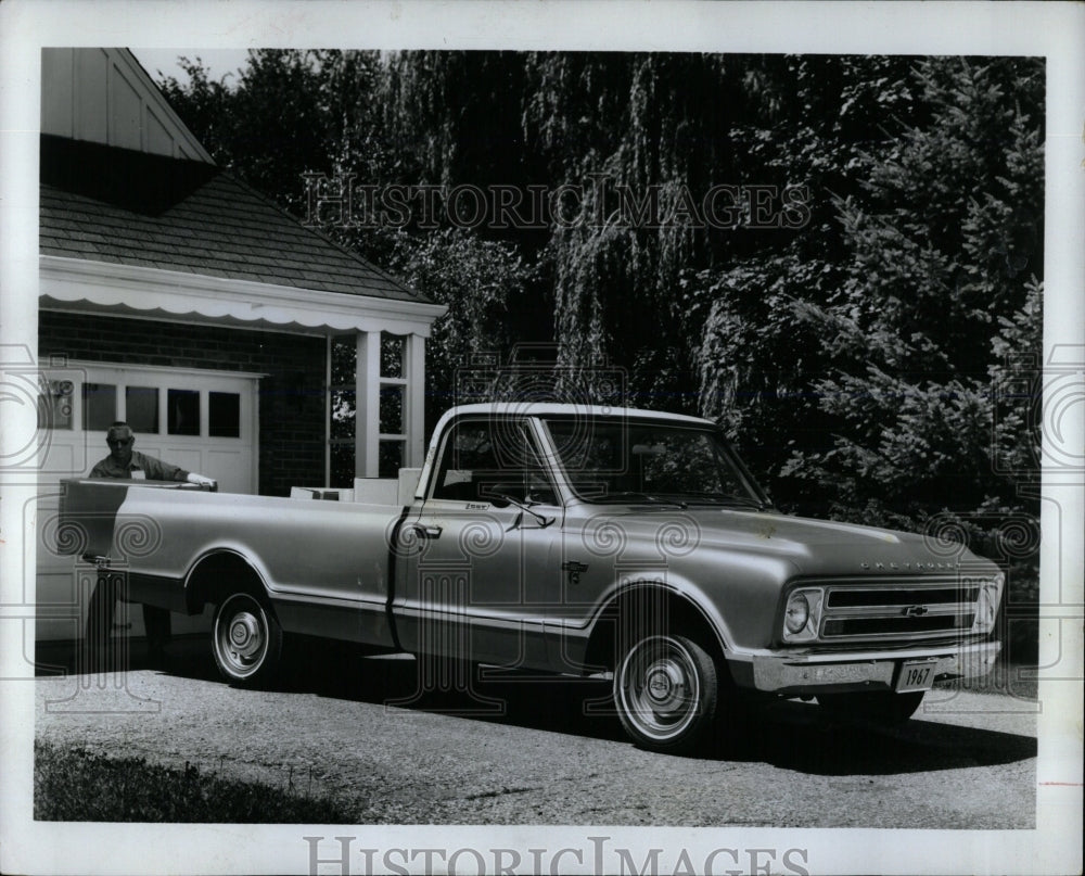 1966 Press Photo Light Duty Chevrolet Pickup - RRW60039 - Historic Images