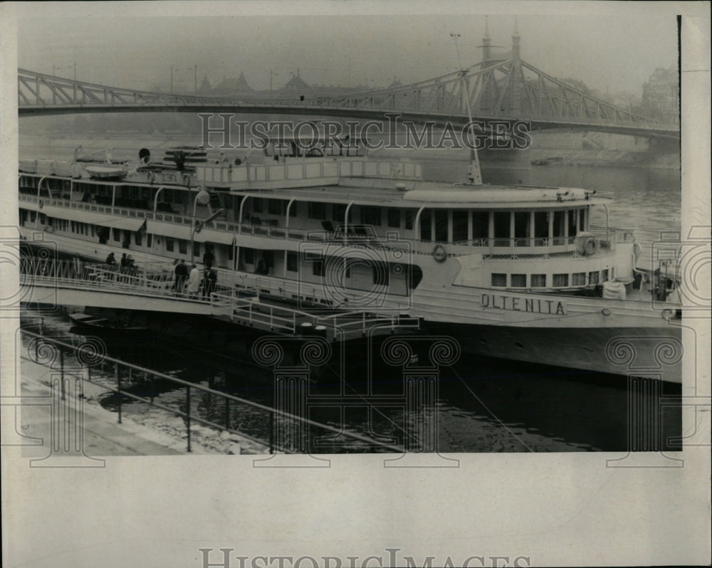 1972 Press Photo Oltenita ties Budapest dock Hungarian - RRW60297 - Historic Images