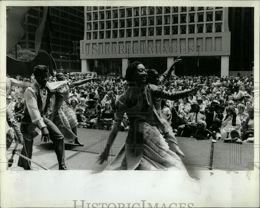 1982 Press Photo Western Jamica Folk Dance Company - RRW60331 - Historic Images