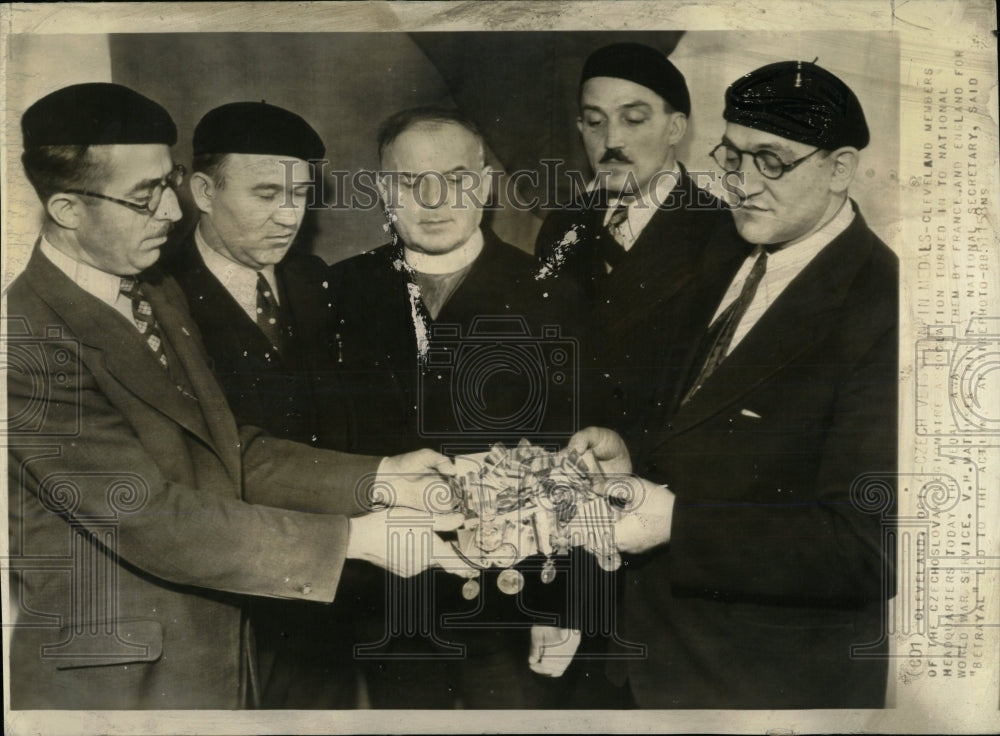 1938 Press Photo Czechoslovak Legionnaire Cleveland - RRW60409 - Historic Images