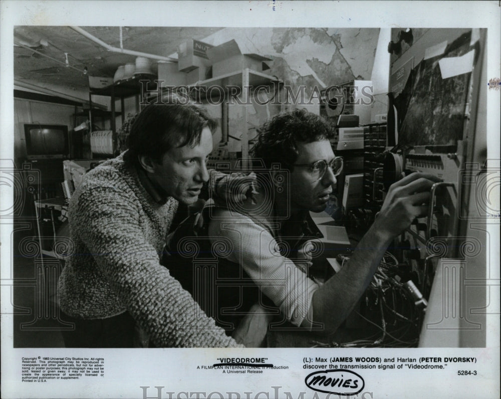 1983 Press Photo VIDEODROME JAMES WOODS PETER DVORSKY - RRW60669 - Historic Images