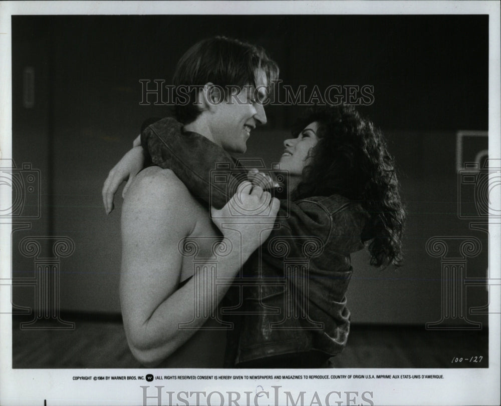 Press Photo Matthew Modine and Linda Florentino Co-Star - RRW60773 - Historic Images