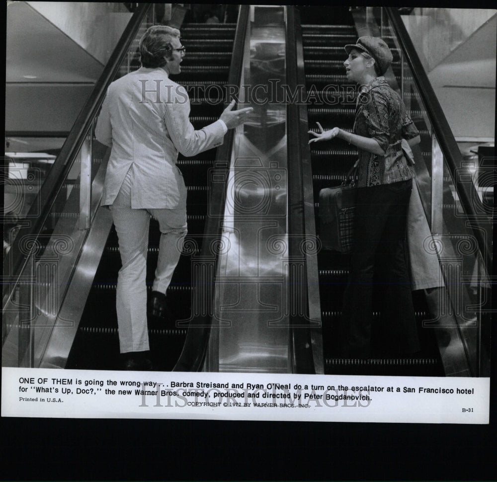 1972 Press Photo Barbra Streisand Ryan &#39;Neal star scene - RRW60835 - Historic Images