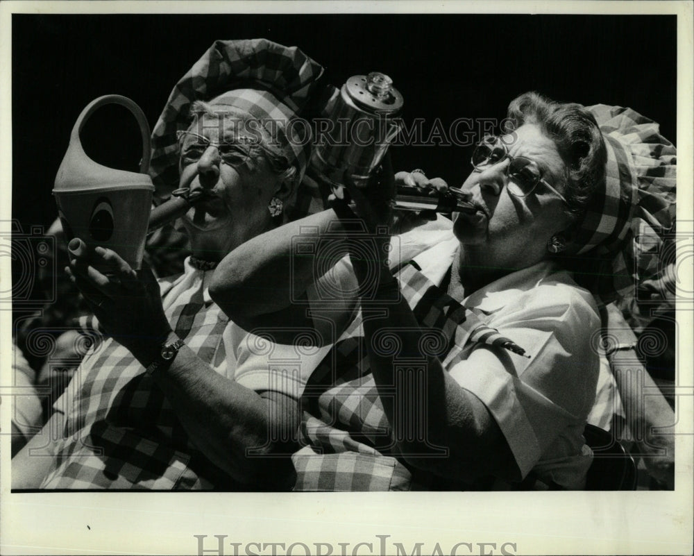 1982 Press Photo Civic Center Program Fine Arts Kitchen - RRW60933 - Historic Images