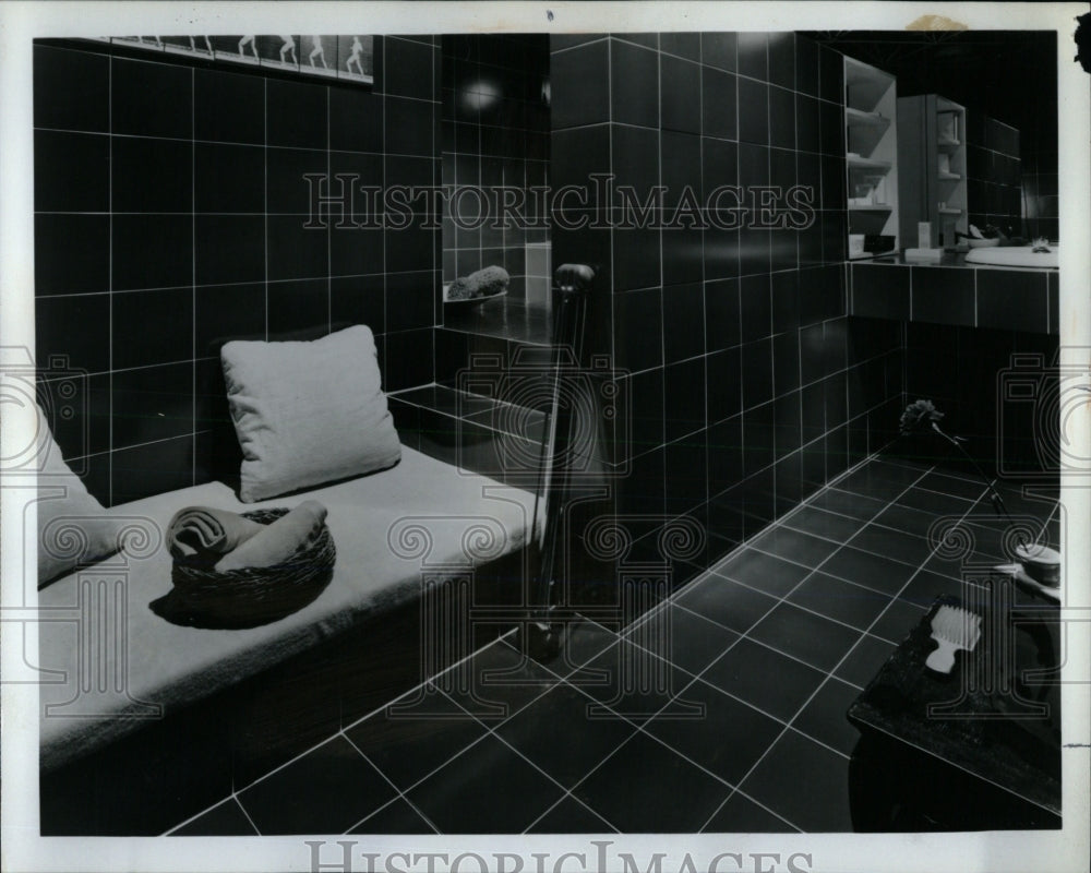 1982 Press Photo Basements Flooring Home Interior - RRW60961 - Historic Images