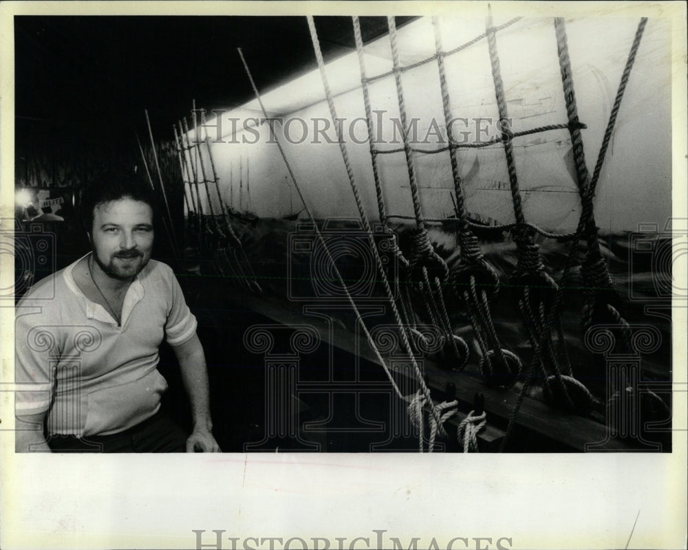 1984 Press Photo Ray Siewierski winner Macho Basement - RRW60969 - Historic Images