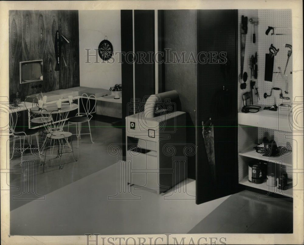 1960 Press Photo Compact New Gas Boiler Over 33 Inches - RRW61283 - Historic Images