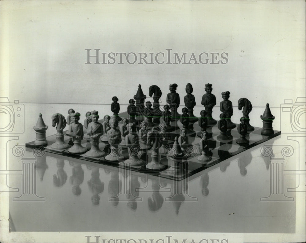 1969 Press Photo Elegant chess set reproduction Duke - RRW61367 - Historic Images