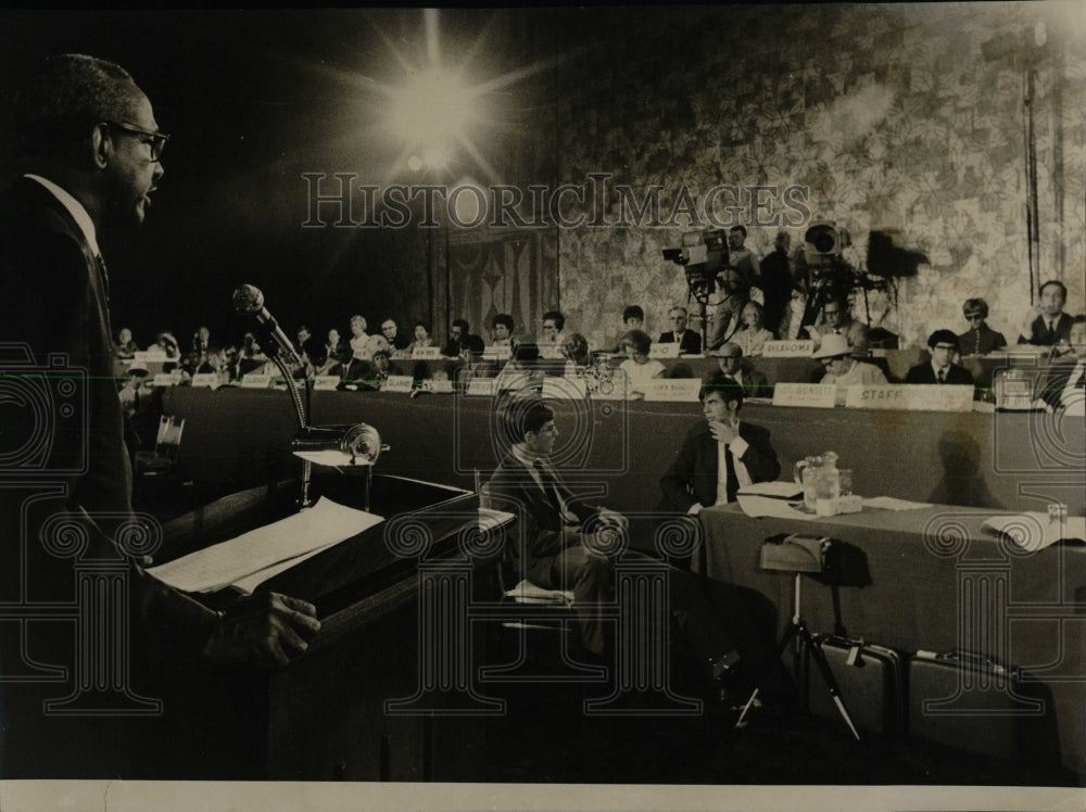 1968 Press Photo Democratic Conv Committee Meeting - RRW61809 - Historic Images