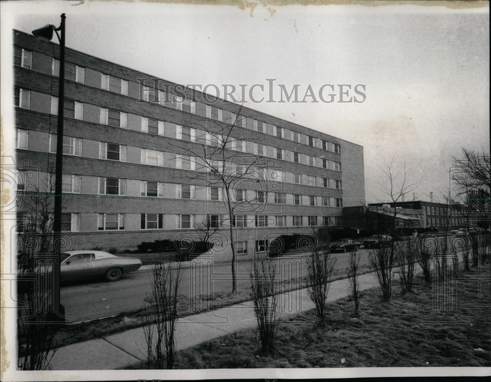 1973 Press Photo Bachelor Officers Quarters - RRW61897 - Historic Images