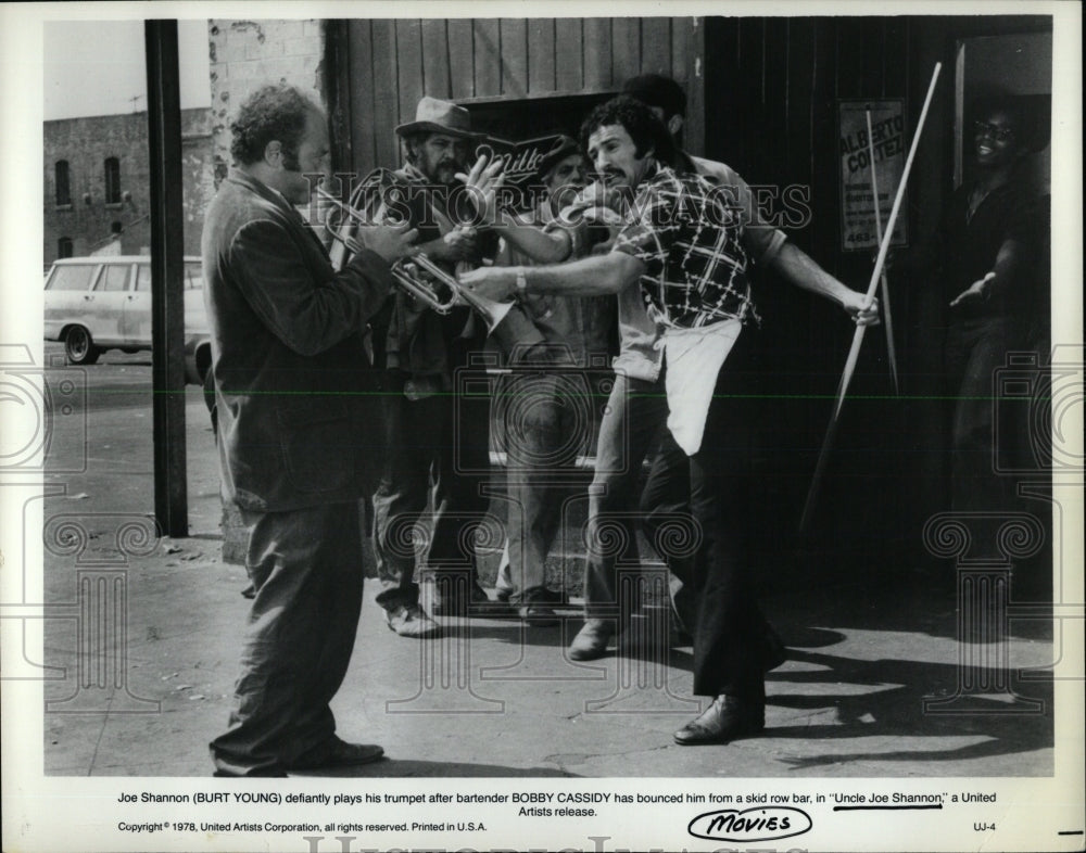 1978 Press Photo Uncle Joe Shannon Film Trumpet Scene - RRW62077 - Historic Images