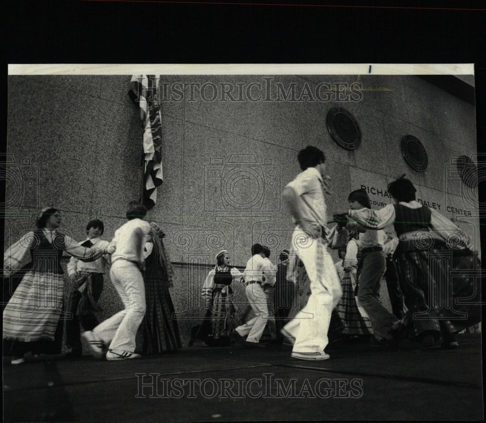 1978 Press Photo Lithuanian School Dance Daley Center - RRW62137 - Historic Images