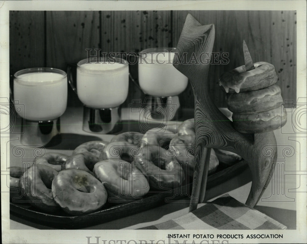 1968 Press Photo Fastnachts Doughnuts - RRW62369 - Historic Images