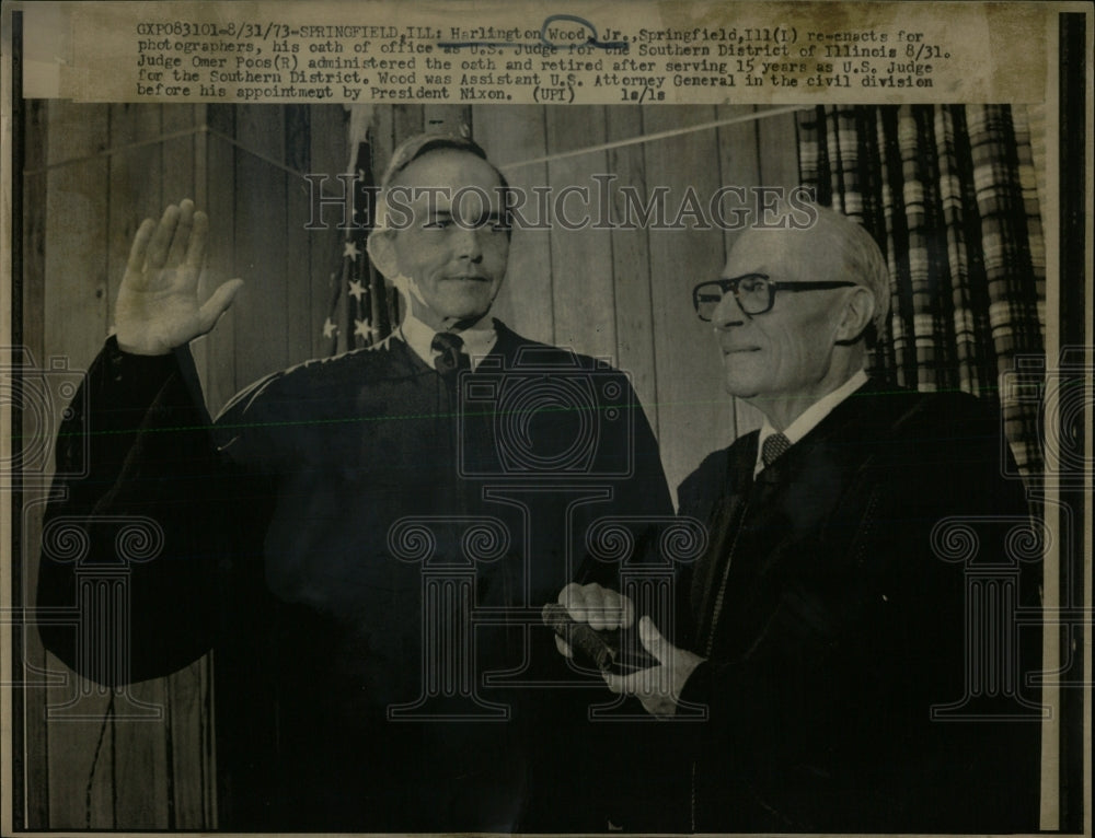 1973 Press Photo Harlington Wood oath office US Judge - RRW62507 - Historic Images