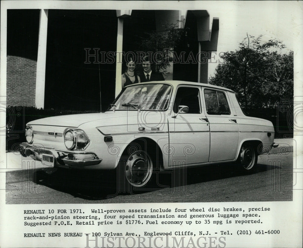 1971 Press Photo Renault 10 1971 four wheel disc brakes - RRW62557 - Historic Images