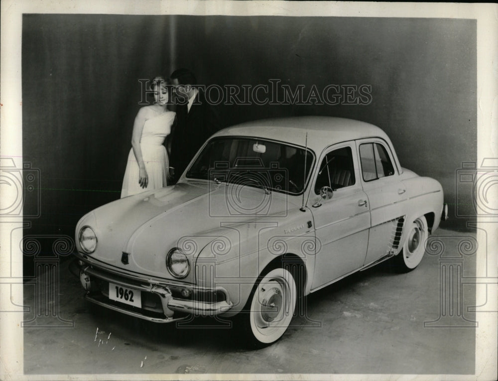 1962 Press Photo Renault Dauphine Deluxe Vehicle - RRW62563 - Historic Images