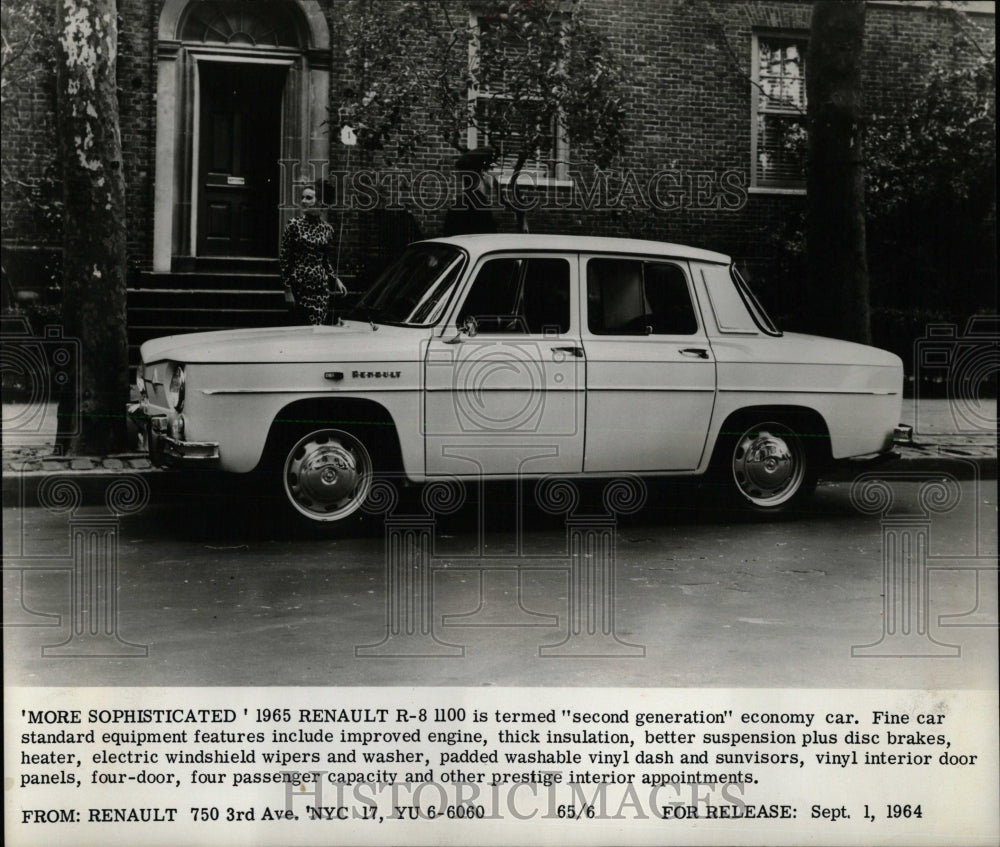 1964 Press Photo Renault R-8 1100 Economy Car - RRW62577 - Historic Images