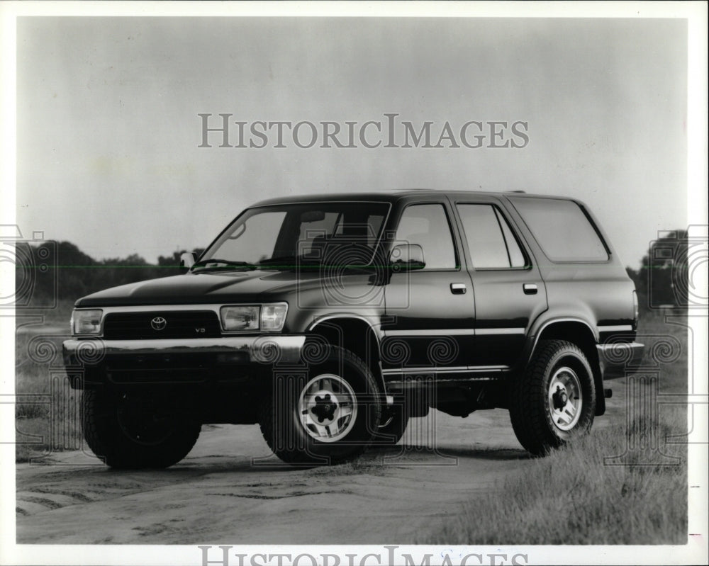 1994 Press Photo Toyota&#39;s 4 Runner Sport Vehicle - RRW62857 - Historic Images