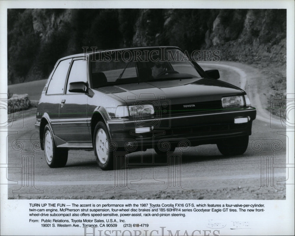 1986 Press Photo 1987 Toyota Corolla FX16 GT-S - RRW62881 - Historic Images