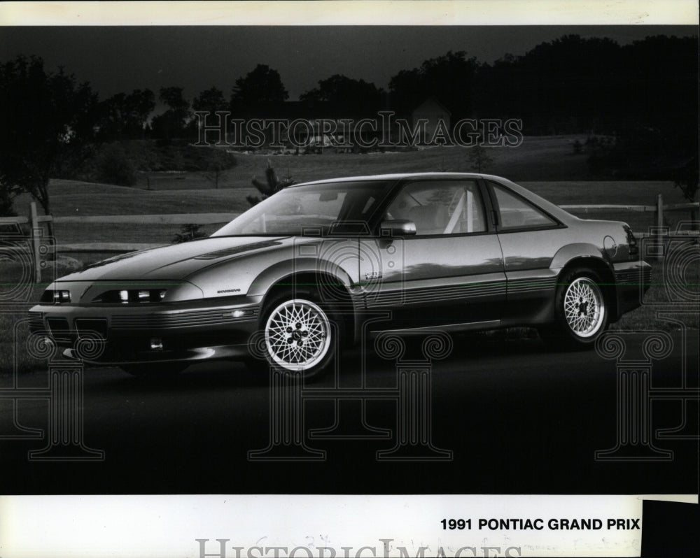 1990 Press Photo 1991 Pontiac Grand Prix - RRW62953 - Historic Images