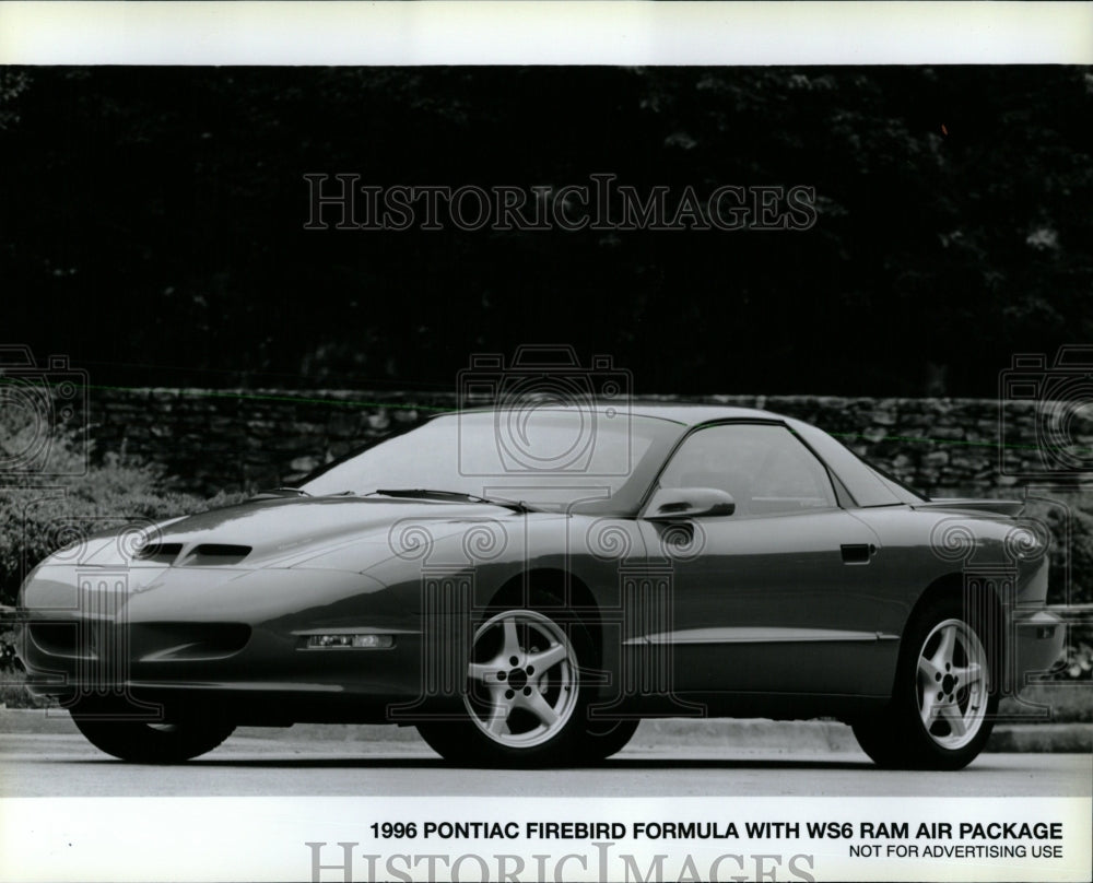 1996 Press Photo Pontiac Firebird WS6 Ram Air Package - RRW63193 - Historic Images