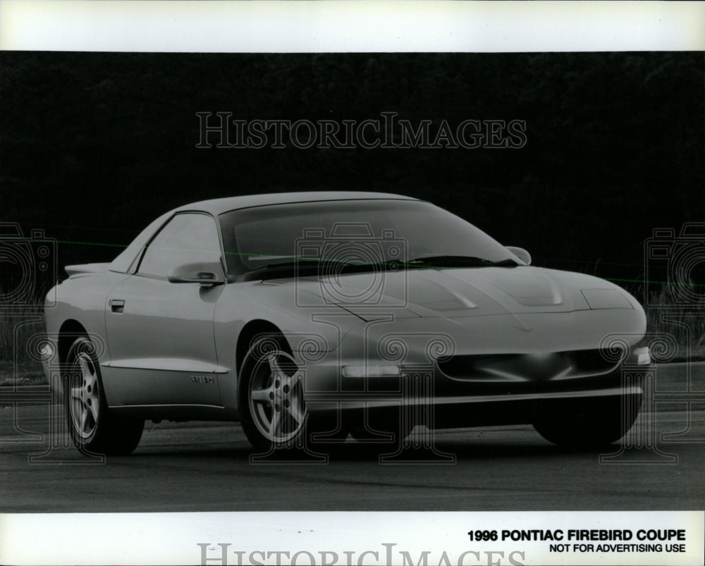 1996 Press Photo Pontiac Firebird Coupe - RRW63197 - Historic Images