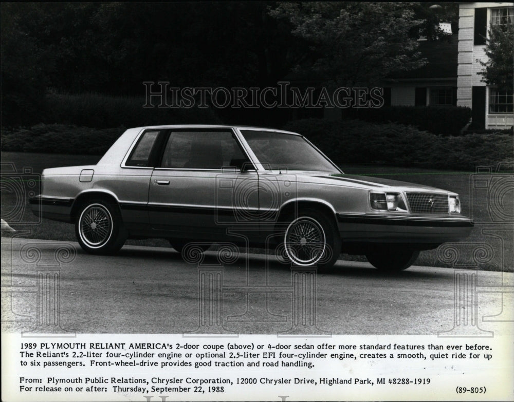 Press Photo 1989 Plymouth Reliant American 2-Door - RRW63269 - Historic Images