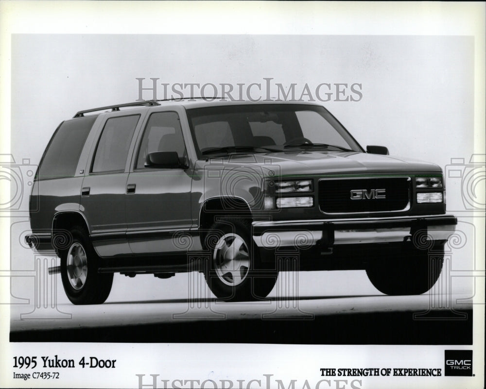 1995 Press Photo Four-door Yukon GMC Truck Ford - RRW63323 - Historic Images