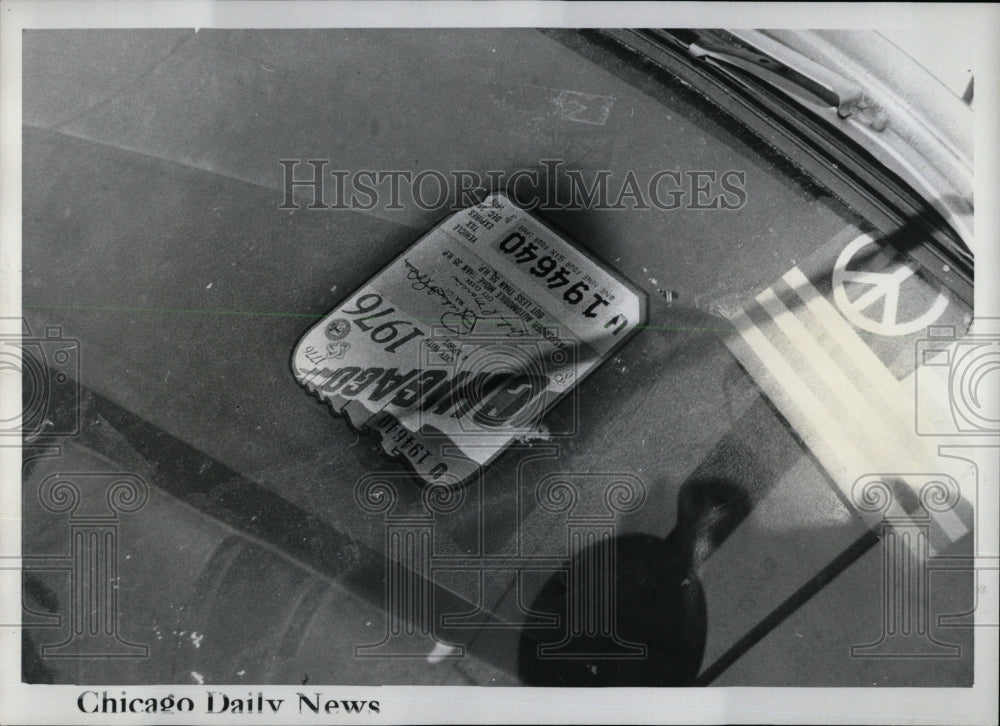 1976 Press Photo VehicleTax Grand Jury Witness Harassed - RRW63393 - Historic Images