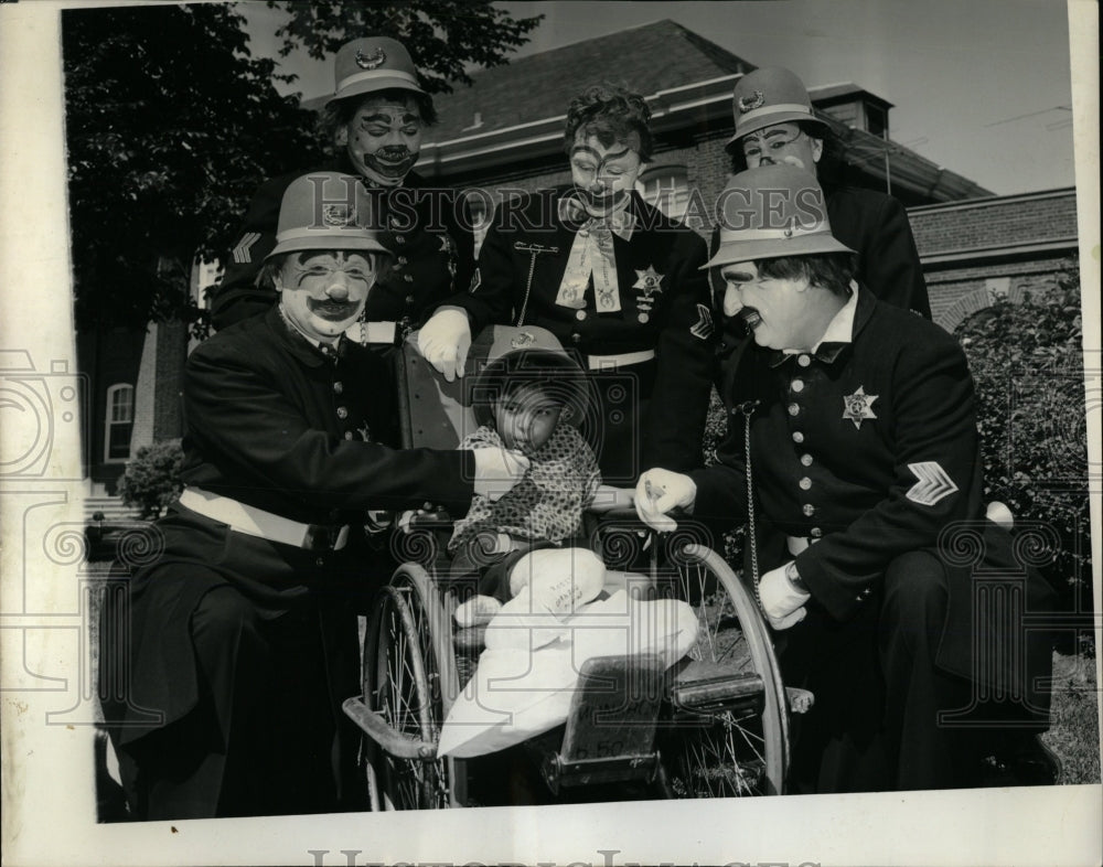 1963 Press Photo Sphinx Funsters Unit Shriners Hospital - RRW63595 - Historic Images