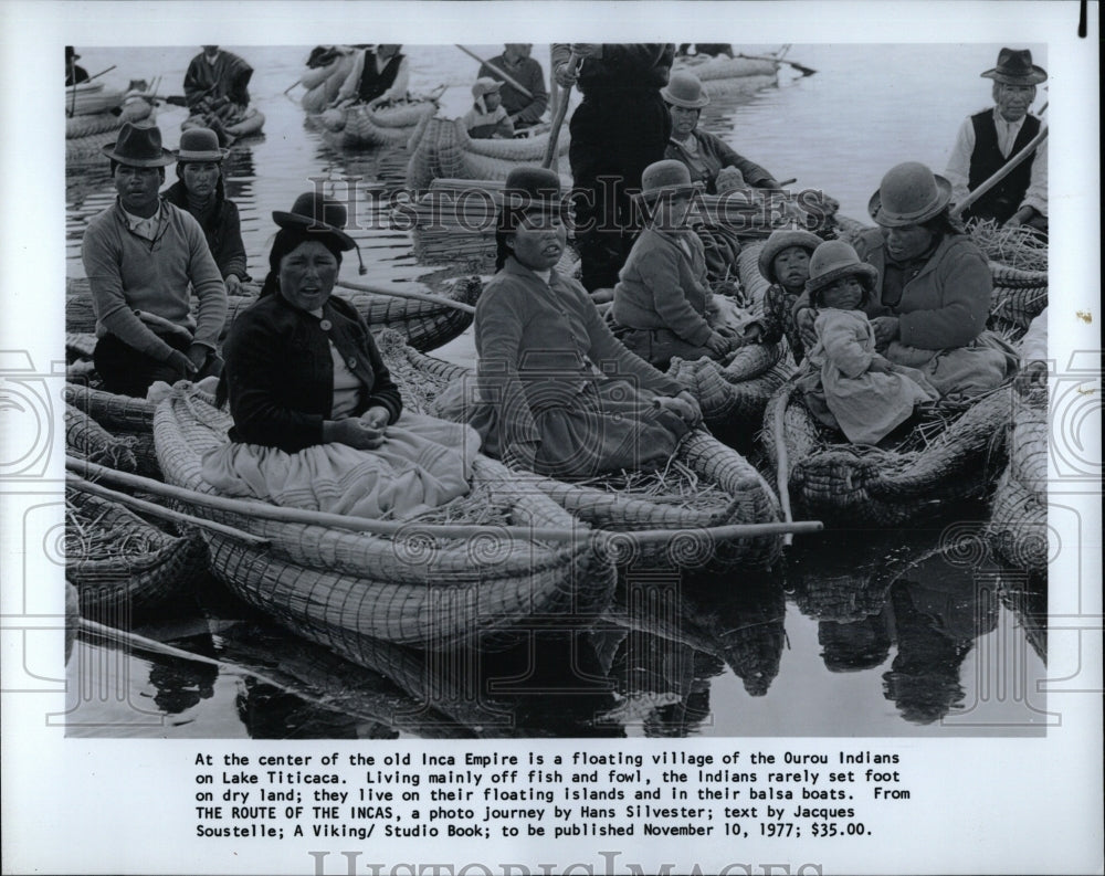 1977 Press Photo Ourou Indians Lake Titicaca - RRW63617 - Historic Images