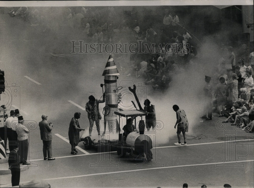 1968 Press Photo Shriners Convention Parade Float - RRW63679 - Historic Images